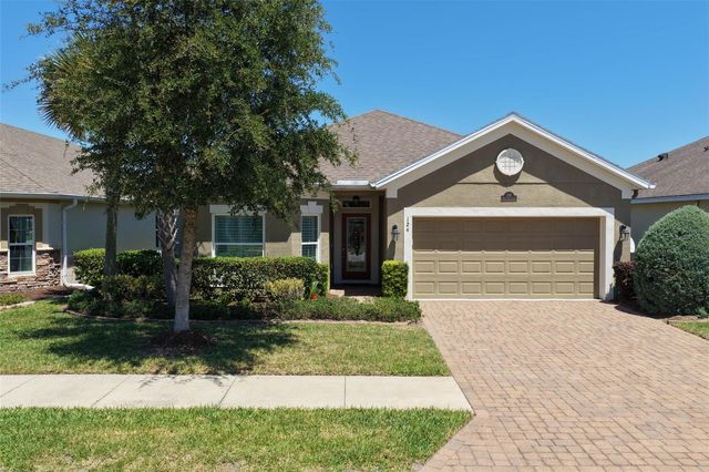 124 PARK PLACE CIRCLE, Palm Coast, FL 32164