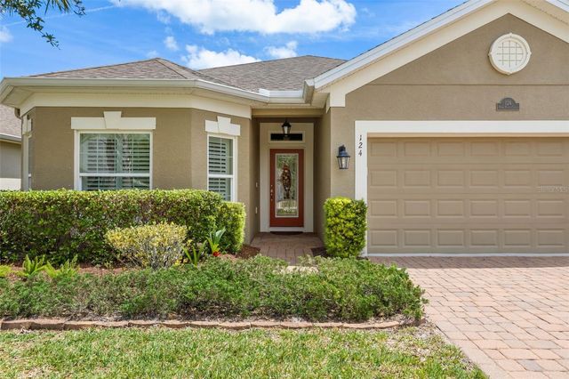 124 PARK PLACE CIRCLE, Palm Coast, FL 32164