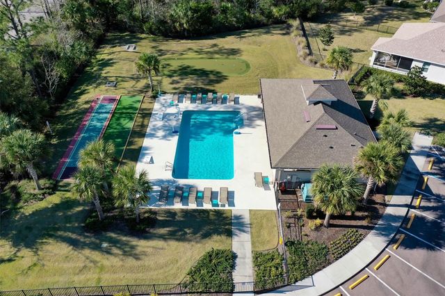 124 PARK PLACE CIRCLE, Palm Coast, FL 32164