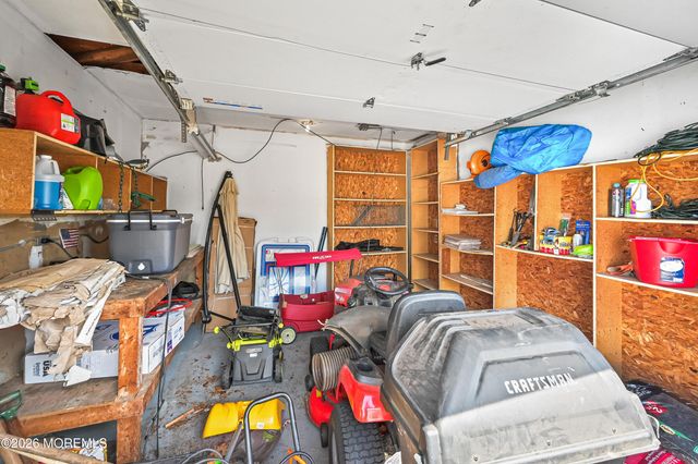 380 Trenton Avenue N, Bayville, NJ 08721