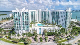 7900 Harbor Island Drive 512, North Bay Village, FL 33141