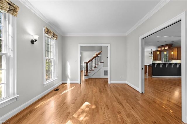 817 Maple Forest CT, Chesapeake, VA 23322