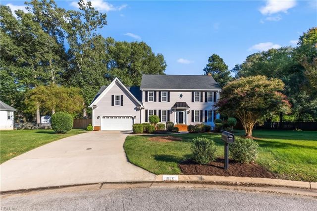 817 Maple Forest CT, Chesapeake, VA 23322