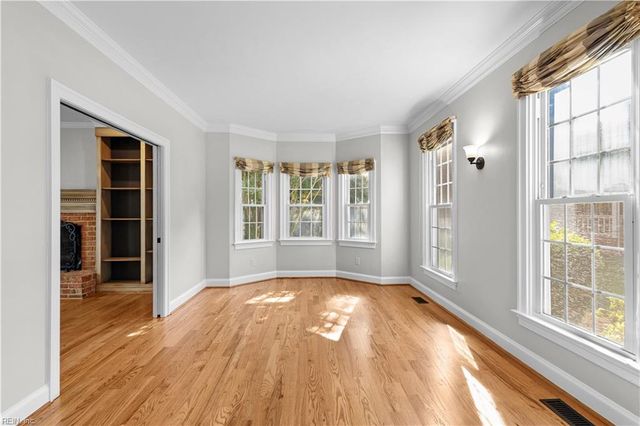 817 Maple Forest CT, Chesapeake, VA 23322