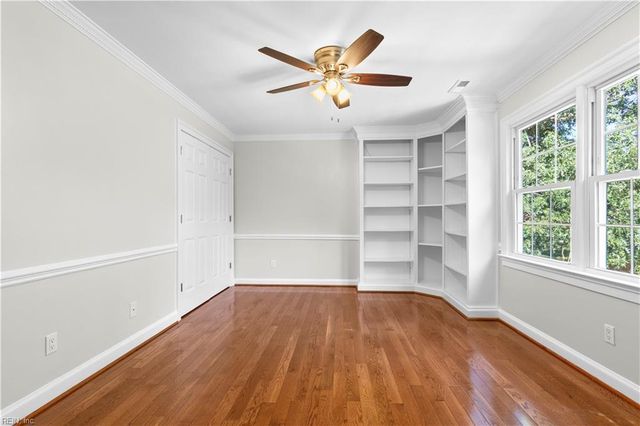 817 Maple Forest CT, Chesapeake, VA 23322