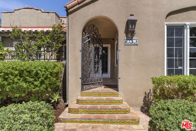 412 S Citrus Avenue, Los Angeles, CA 90036