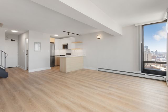 6166 N Sheridan Road 2L, Chicago, IL 60660