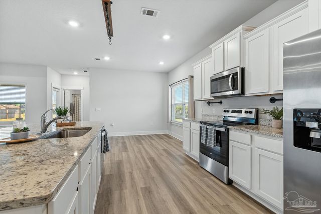 7684 Dewey Jernigan Rd, Pace, FL 32571