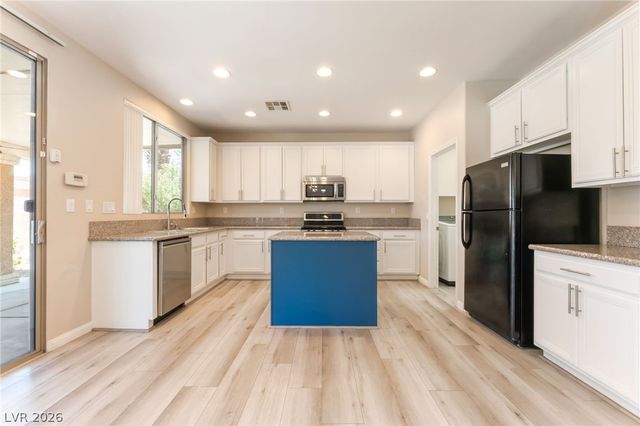 9440 Highview Rock Court, Las Vegas, NV 89149