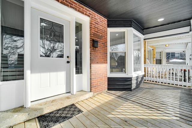 4216 W West End Avenue, Chicago, IL 60624