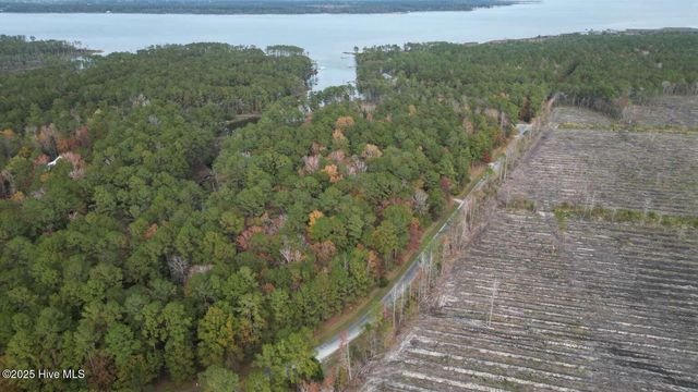 729 Bell Point Lane, Merritt, NC 28556