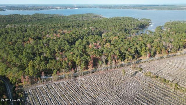 729 Bell Point Lane, Merritt, NC 28556