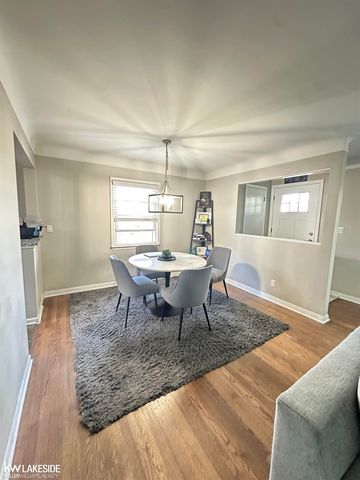 21443 Arrowhead Street, Saint Clair Shores, MI 48082