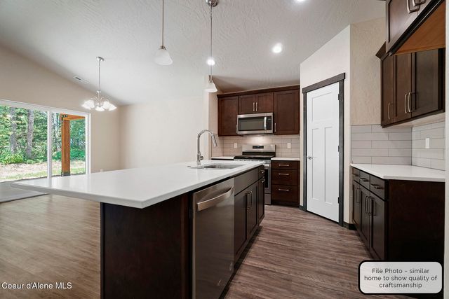 Lt 8 Blk 1 E Valley Street, Oldtown, ID 83822