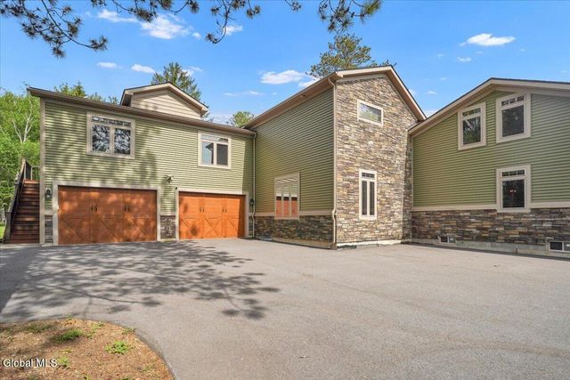 428 Sinclair Road, Edinburg, NY 12134