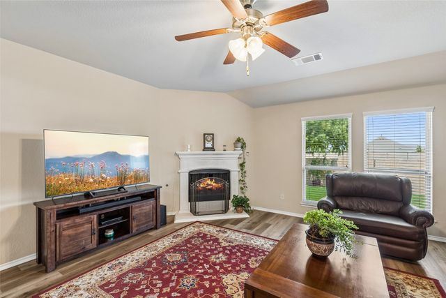 1901 Lake Pine Drive, Little Elm, TX 75068