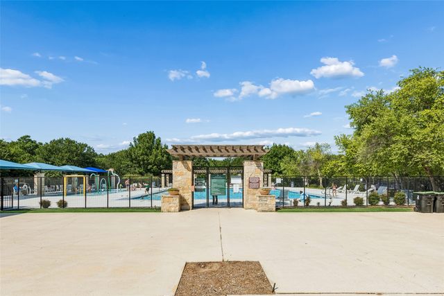 1901 Lake Pine Drive, Little Elm, TX 75068
