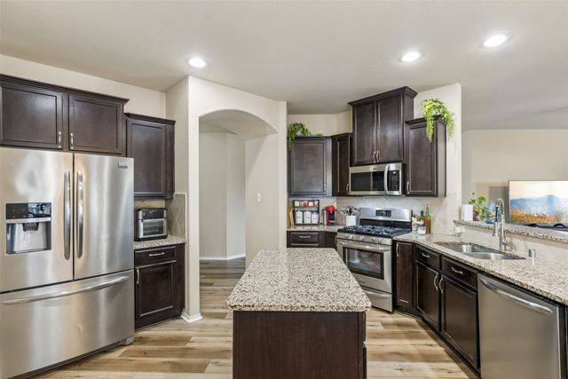 1901 Lake Pine Drive, Little Elm, TX 75068