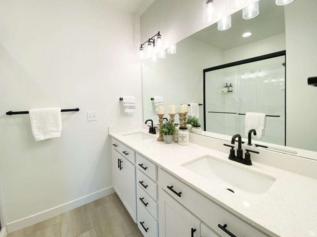 Image 10 of property listing at 1158 E ANTELOPE DR #604, Eagle Mountain, UT 84005