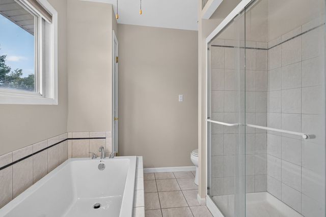 29W055 Schillinger Drive, Naperville, IL 60564