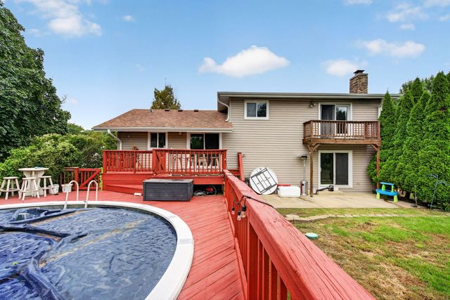 29W055 Schillinger Drive, Naperville, IL 60564