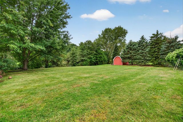 29W055 Schillinger Drive, Naperville, IL 60564