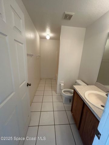 1384 Hill Avenue, Melbourne, FL 32940