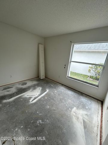 1384 Hill Avenue, Melbourne, FL 32940