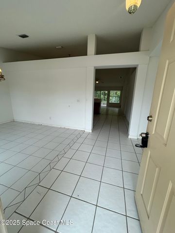 1384 Hill Avenue, Melbourne, FL 32940