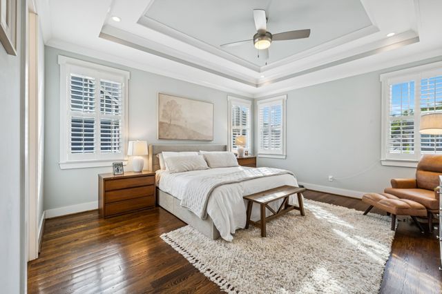 906 Acklen Ave, Nashville, TN 37203