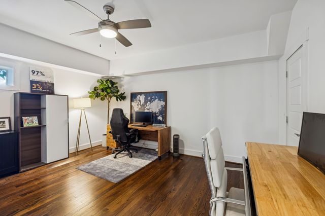 906 Acklen Ave, Nashville, TN 37203