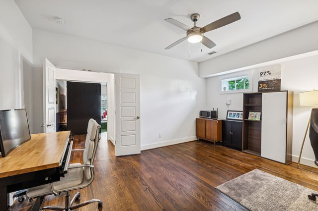 906 Acklen Ave, Nashville, TN 37203