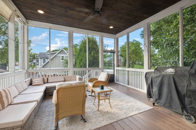 906 Acklen Ave, Nashville, TN 37203