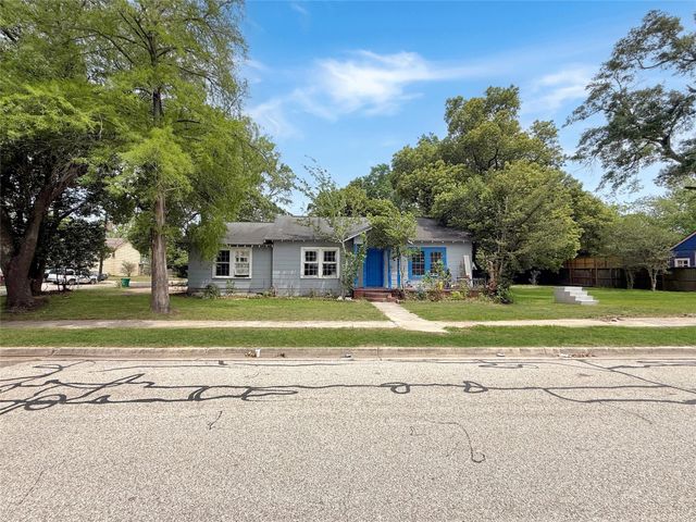 502 E Fayle Street, Baytown, TX 77520
