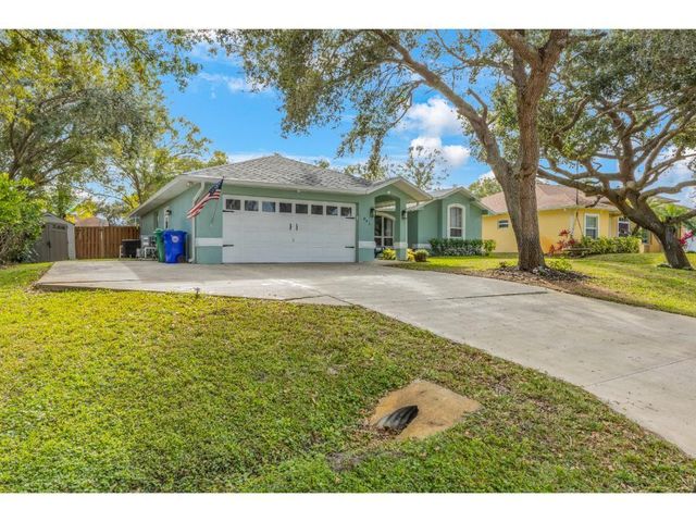 841 Williamson Avenue, Sebastian, FL 32958
