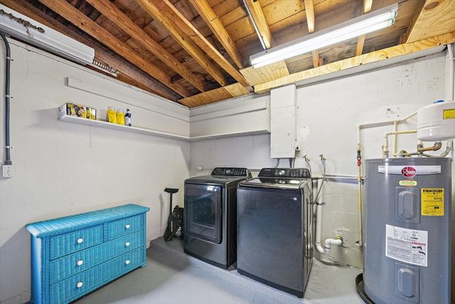 270 W SEMINOLE DRIVE, Venice, FL 34293