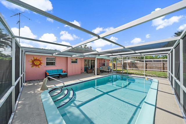 270 W SEMINOLE DRIVE, Venice, FL 34293