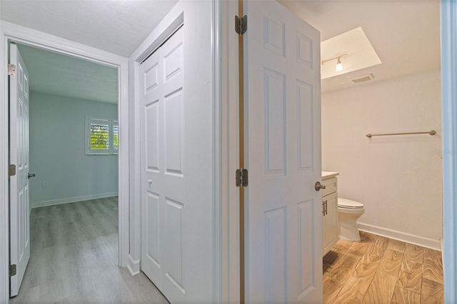 4480 OVERLOOK DRIVE NE 12, St Petersburg, FL 33703