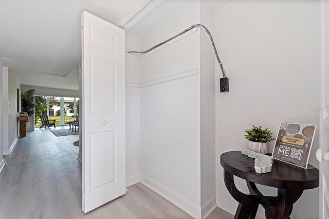 4480 OVERLOOK DRIVE NE 12, St Petersburg, FL 33703