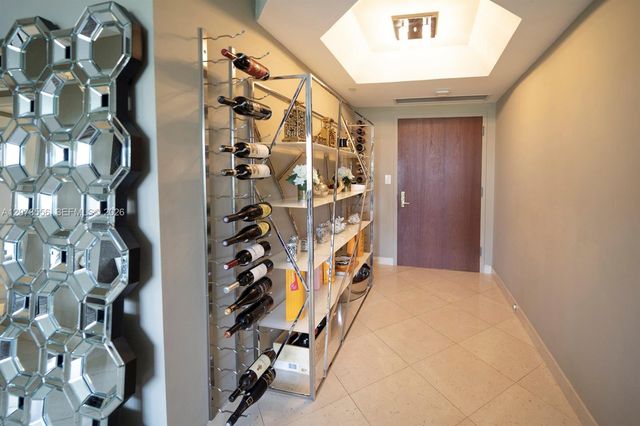 7000 Island Boulevard 608, Aventura, FL 33160