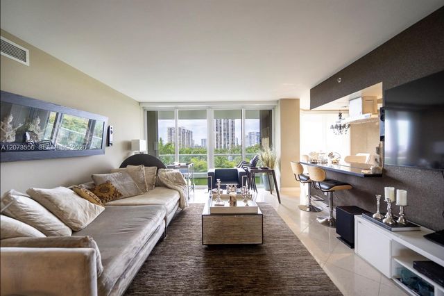 7000 Island Boulevard 608, Aventura, FL 33160
