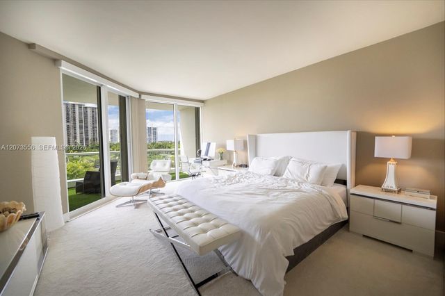 7000 Island Boulevard 608, Aventura, FL 33160