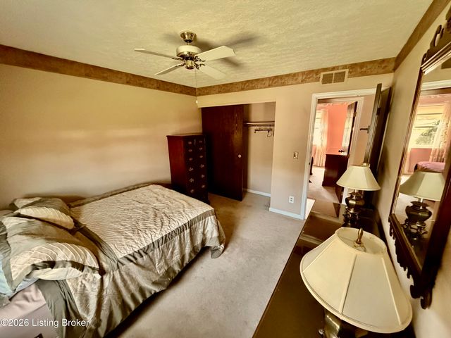 9203 Bermuda Ct, Crestwood, KY 40014