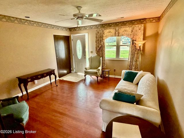 9203 Bermuda Ct, Crestwood, KY 40014