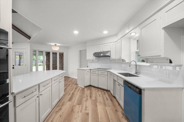 4345 Rota Circle, Fort Worth, TX 76133