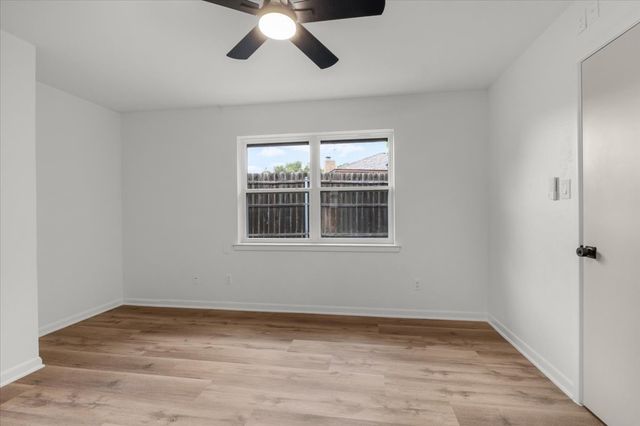 4345 Rota Circle, Fort Worth, TX 76133