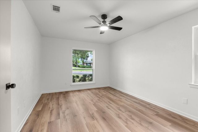 4345 Rota Circle, Fort Worth, TX 76133