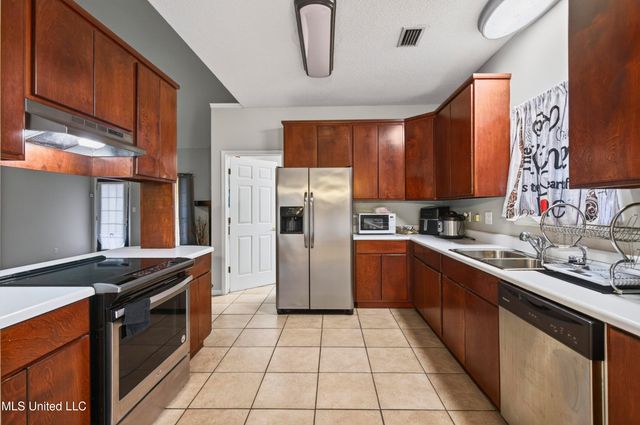 3313 Neptune Drive, Gautier, MS 39553