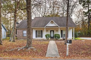 3313 Neptune Drive, Gautier, MS 39553