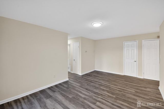 111 Keystone Court A, Woodbridge Proper, NJ 07095